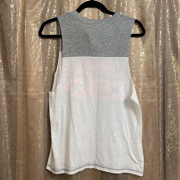 PINK Victoria’s Secret “Life’s a beach” white/gray tanktop, NWT, XS - Picture 4 of 4